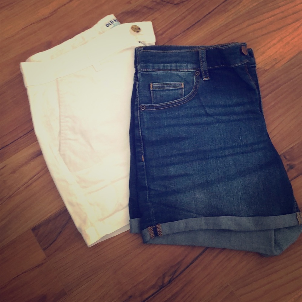 2 pairs shorts